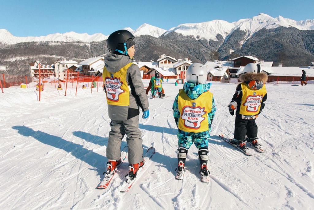 Горный детский. Детская горнолыжная школа. Riders School уровни катания.